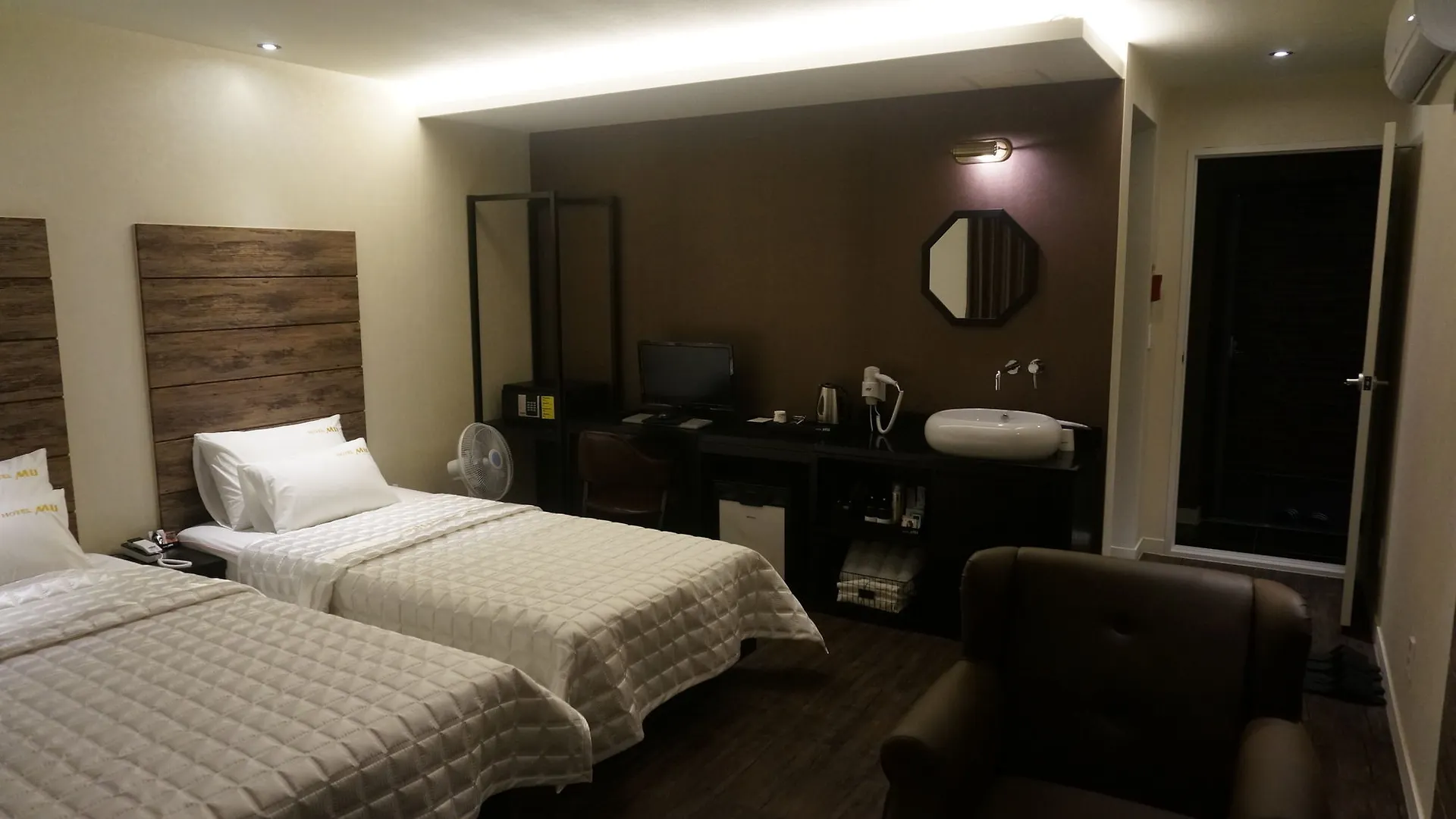 Hotel Mu Busan South Korea
