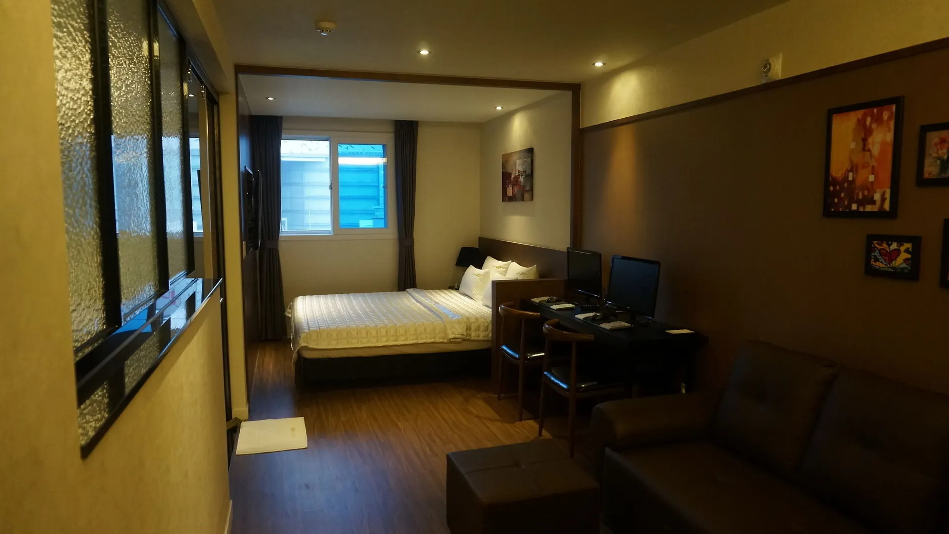 Hotel Mu Busan 3*,  South Korea